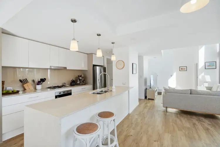 Fourth view of Homely apartment listing, 7/53 Darrambal Street, Chevron Island QLD 4217