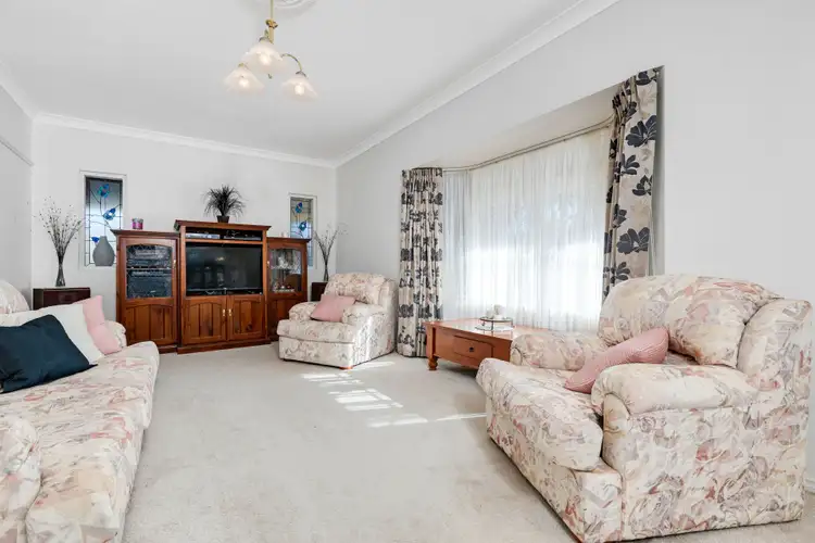 Fifth view of Homely house listing, 2 Wanera Way, Mildura VIC 3500