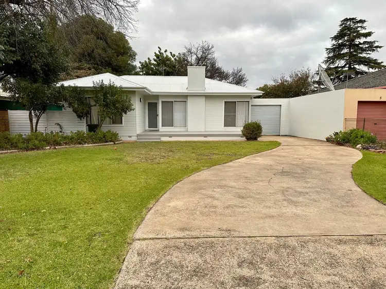 7 MCINNES Street, Griffith NSW 2680