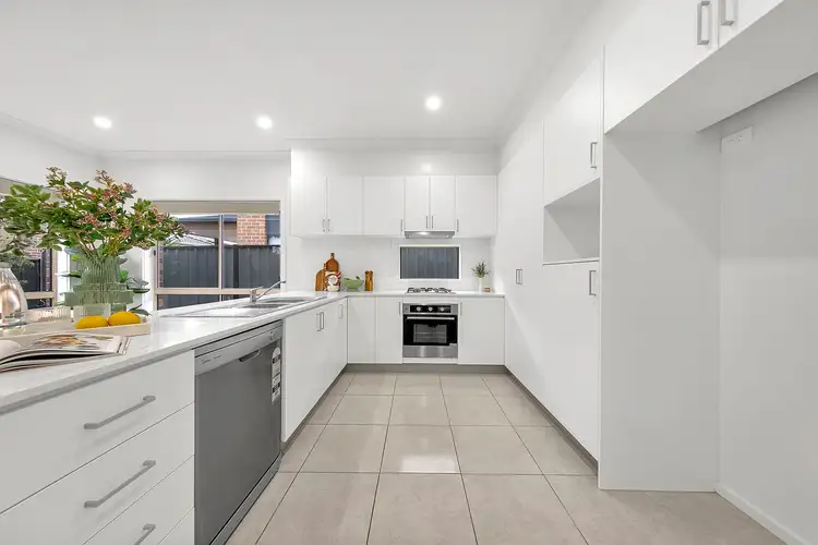 Fifth view of Homely house listing, 19 Muir Way, Mernda VIC 3754