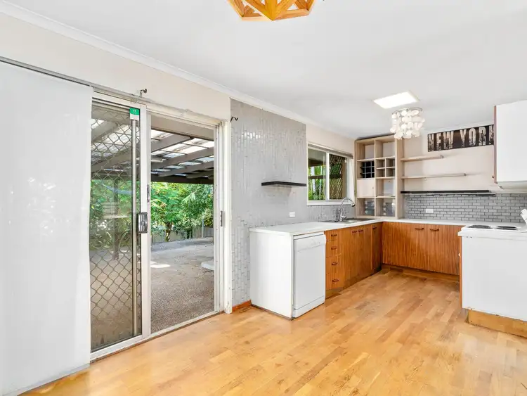 Fifth view of Homely house listing, 4 Tomanbil Terrace, Ashmore QLD 4214