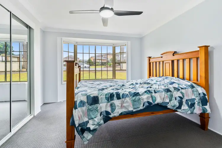 Sixth view of Homely house listing, 8 Danburite Place, Eagle Vale NSW 2558