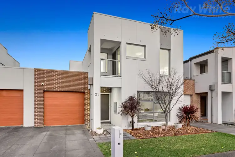 Second view of Homely house listing, 21 Paragon Way, Waterways VIC 3195