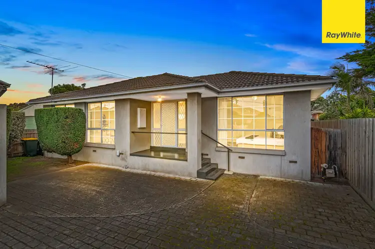 Second view of Homely unit listing, 2/15 Arbor Terrace, Avondale Heights VIC 3034
