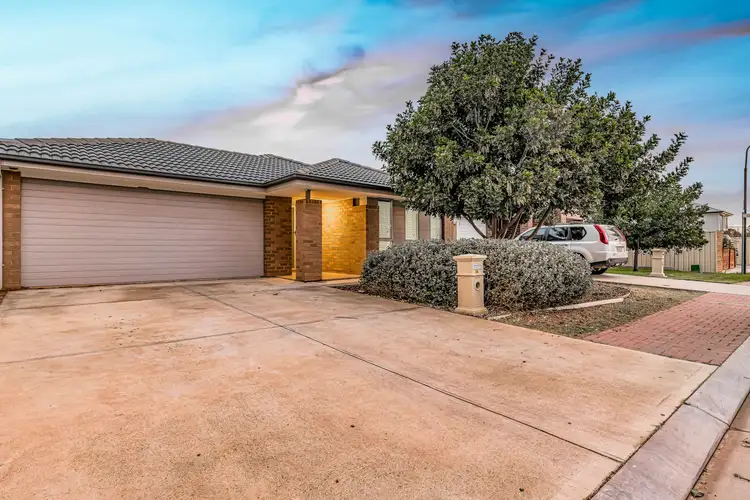 16 Biarritz Street, Munno Para West SA 5115