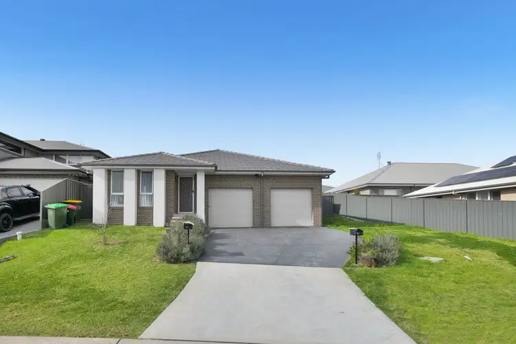 4A & 4B Saffron Way, Hamlyn Terrace NSW 2259