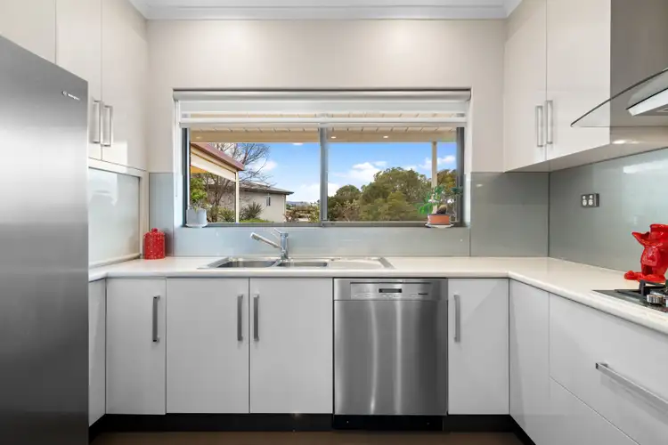Fifth view of Homely house listing, 5 Pepper Tree Pocket, Valley View SA 5093