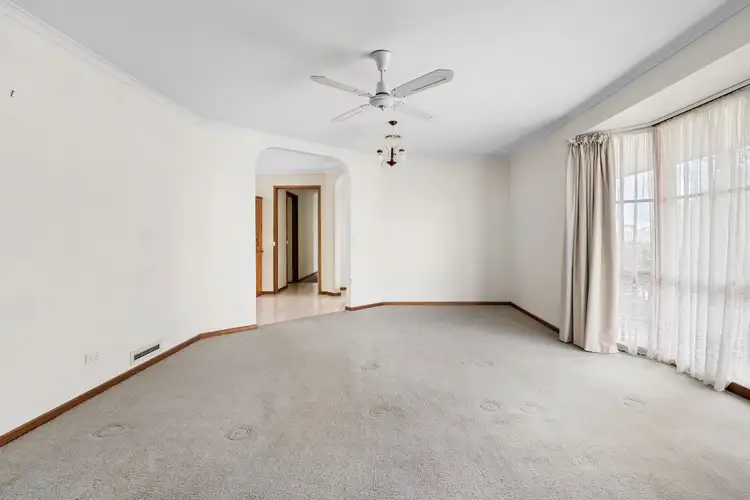 Third view of Homely house listing, 10 Forsyth Court, Narre Warren VIC 3805