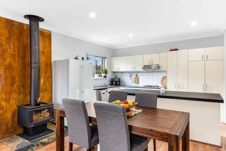 Fourth view of Homely townhouse listing, 30/12 Grant Close, Berwick VIC 3806