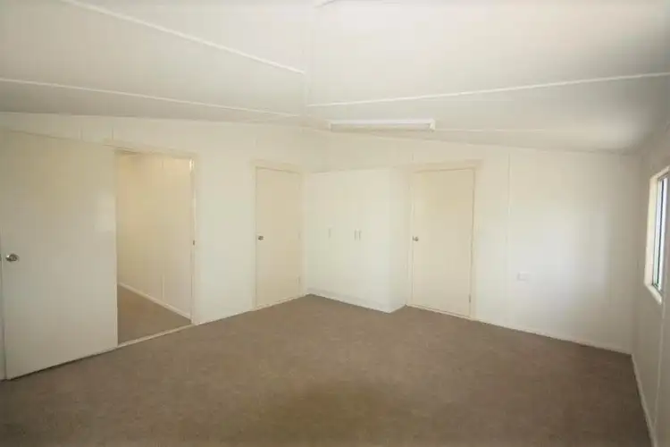 Fifth view of Homely house listing, 25 Stuart Russell Street, Mundubbera QLD 4626