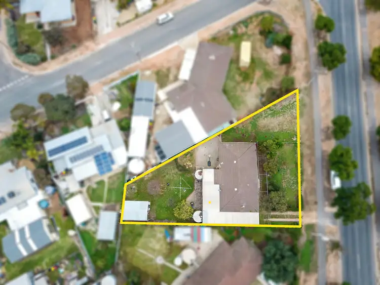 Second view of Homely house listing, 3 Strangman Road, Waikerie SA 5330