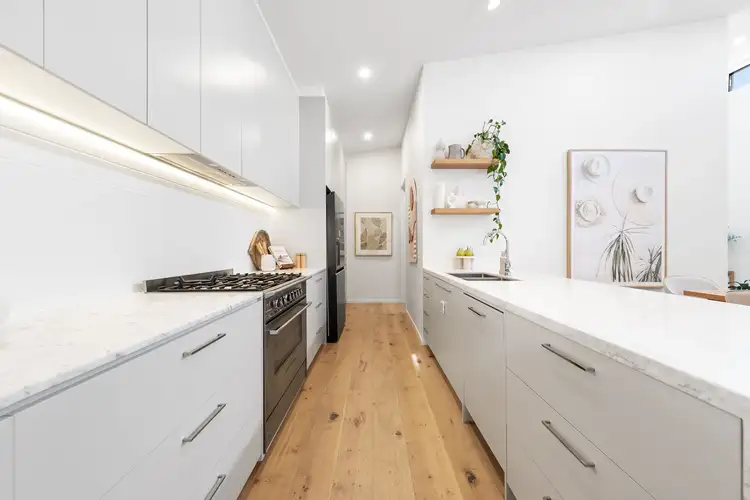 Fifth view of Homely unit listing, 2/11 Cornell Street, Camberwell VIC 3124
