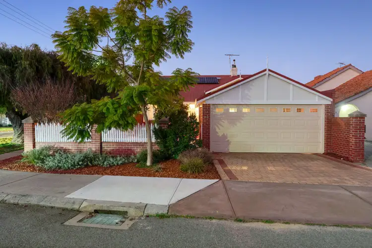 164 Eighth Avenue, Inglewood WA 6052