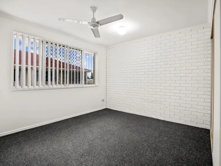 Seventh view of Homely house listing, 8/33 King Street, Urangan QLD 4655