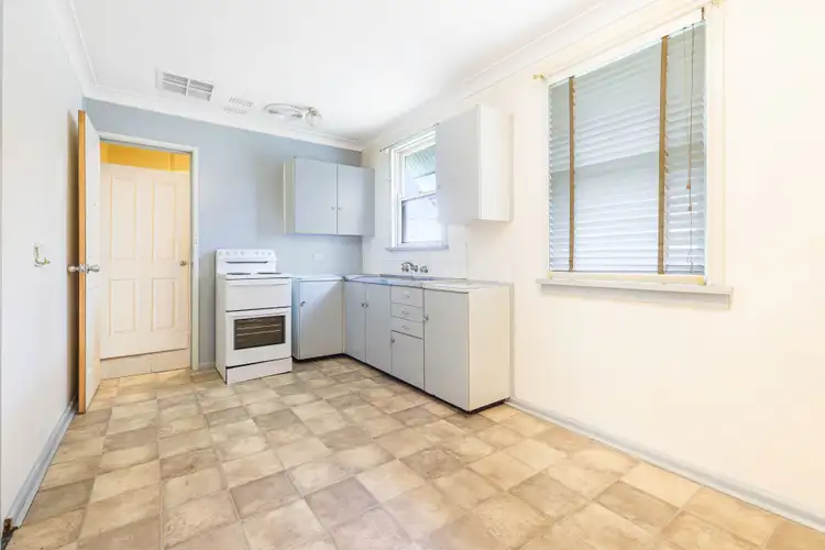 Fourth view of Homely house listing, 31 Mountview Crescent, Tamworth NSW 2340