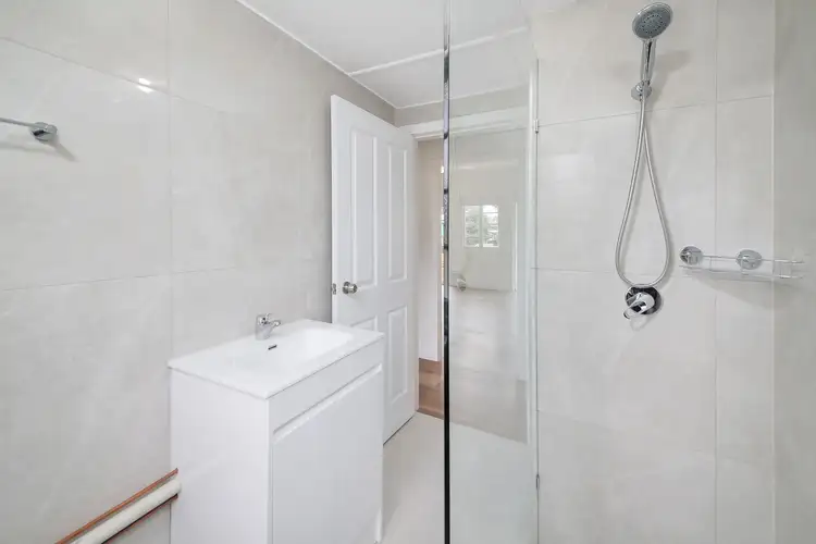Fifth view of Homely house listing, 1A Santley Street, Mount Gravatt QLD 4122