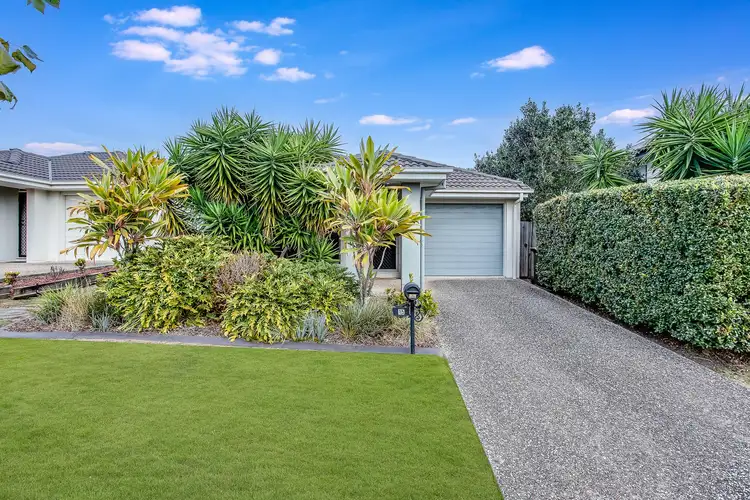 15 Sears Parade, North Lakes QLD 4509