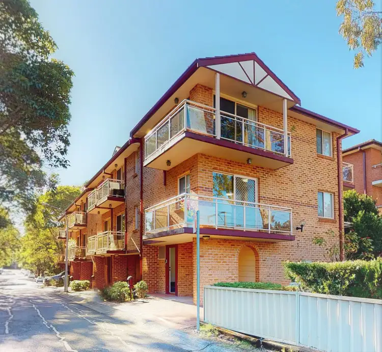 6/3 Railway Parade, Westmead NSW 2145