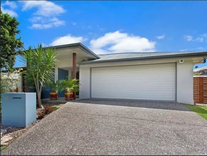 15 Ulysses Street, Kallangur QLD 4503