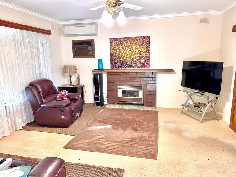 Second view of Homely house listing, 8 Cannawigara Road, Bordertown SA 5268