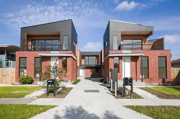 Second view of Homely townhouse listing, 5/13 Newton Street, Reservoir VIC 3073