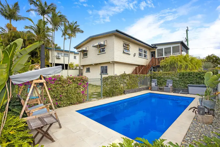 29 Michel Road, Scarborough QLD 4020