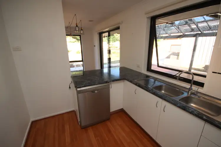 Sixth view of Homely house listing, 6 Mcilveen Place, Oxley ACT 2903