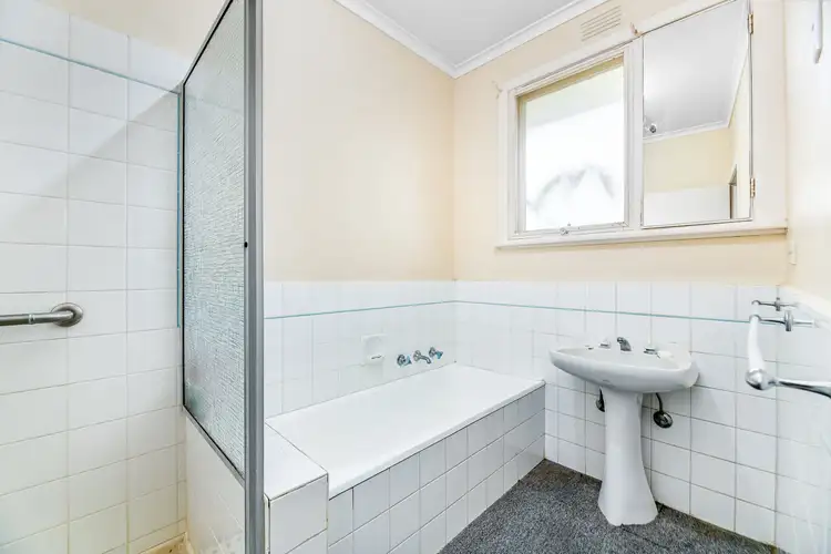 Sixth view of Homely house listing, 10 Joy Street, Mount Waverley VIC 3149