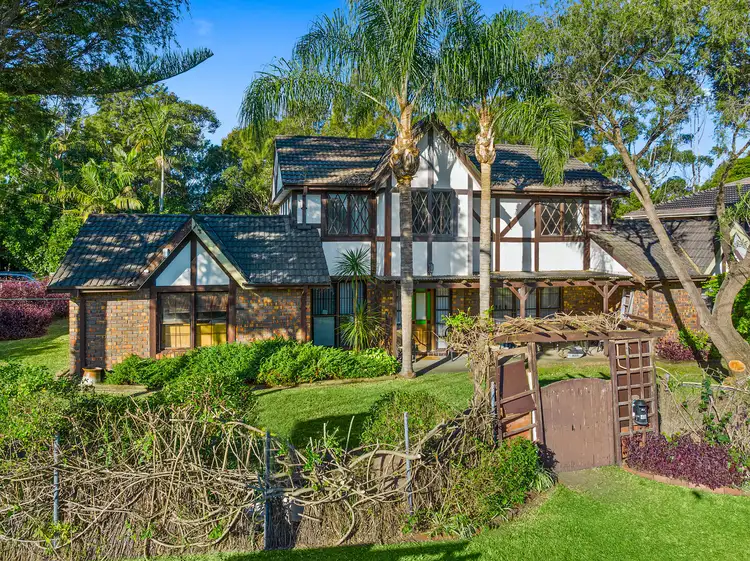 48 Leichhardt Crescent