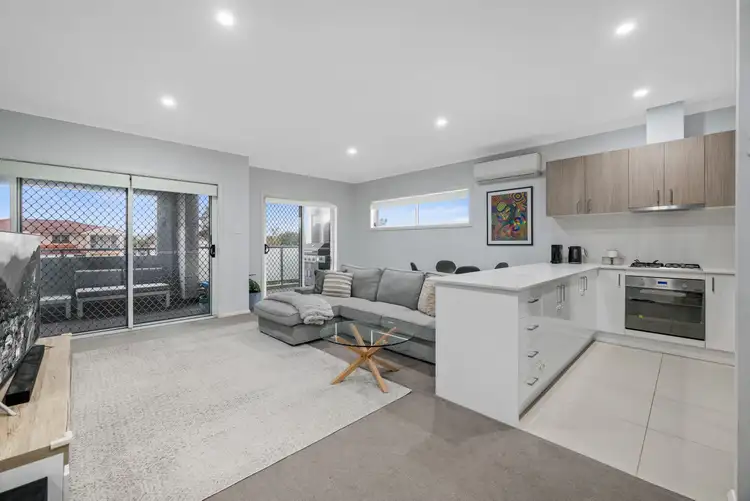 Third view of Homely villa listing, 9/120-122 Cumberland Road, Ingleburn NSW 2565