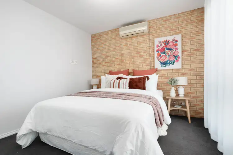 Third view of Homely house listing, 1/542 Kotthoff Street, Lavington NSW 2641
