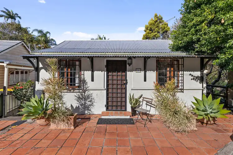 26 Mannion Street, Red Hill QLD 4059