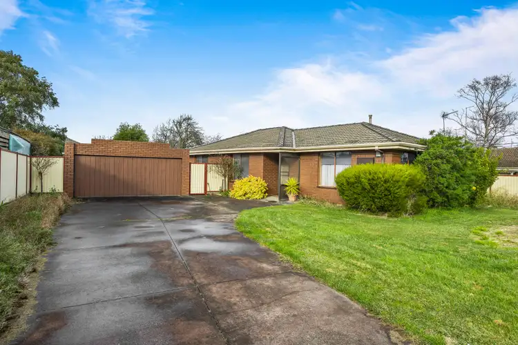 203 Warrina Drive, Delacombe VIC 3356