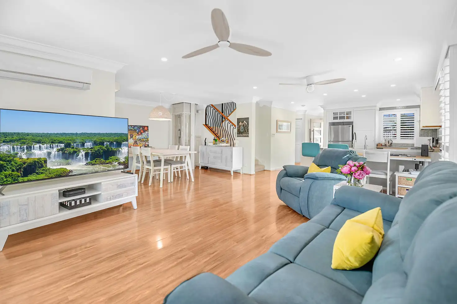 Main view of Homely townhouse listing, 17/100 Cotlew Street East, Southport QLD 4215