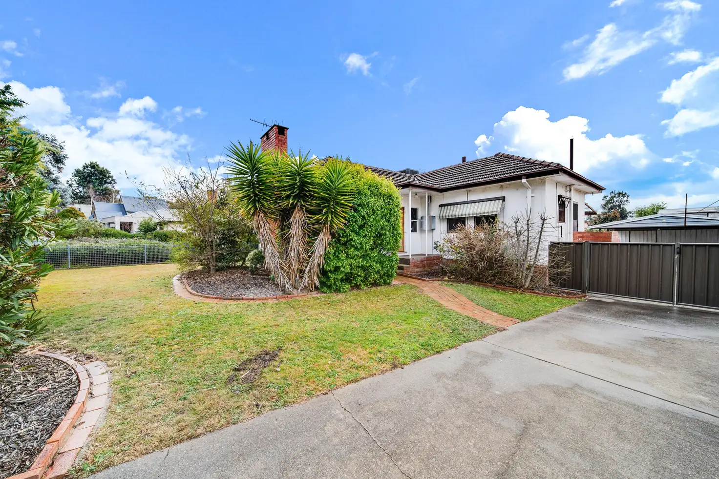 Main view of Homely house listing, 10 Syme Crescent, O'connor ACT 2602