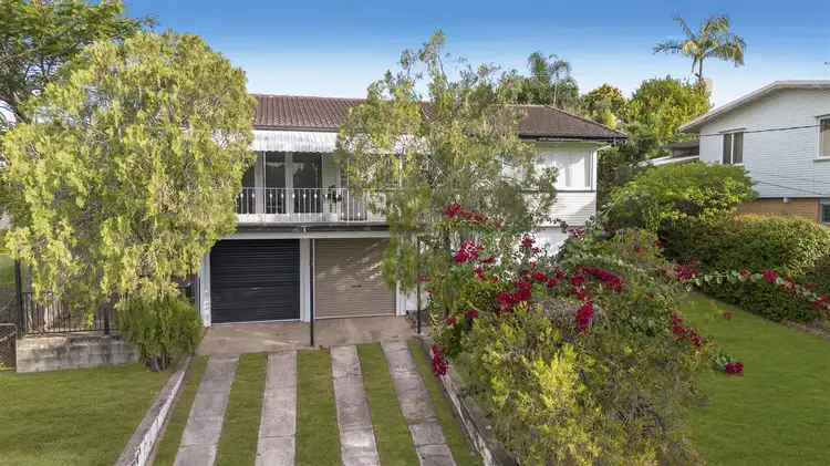 3 Chesilton Street, Kedron QLD 4031