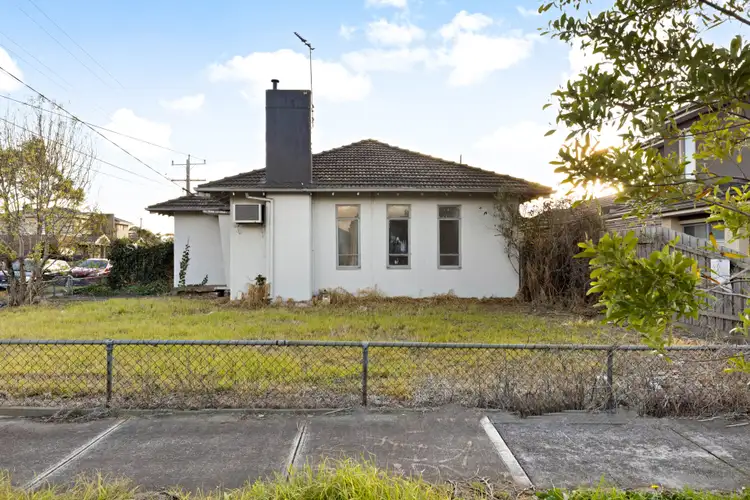 Second view of Homely house listing, 1 Reginald Court, Broadmeadows VIC 3047