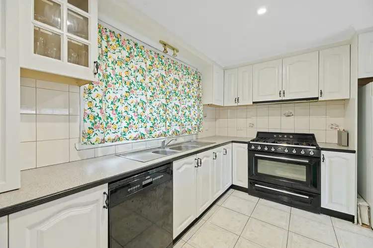 Third view of Homely house listing, 5 Blackwood Court, Drouin VIC 3818