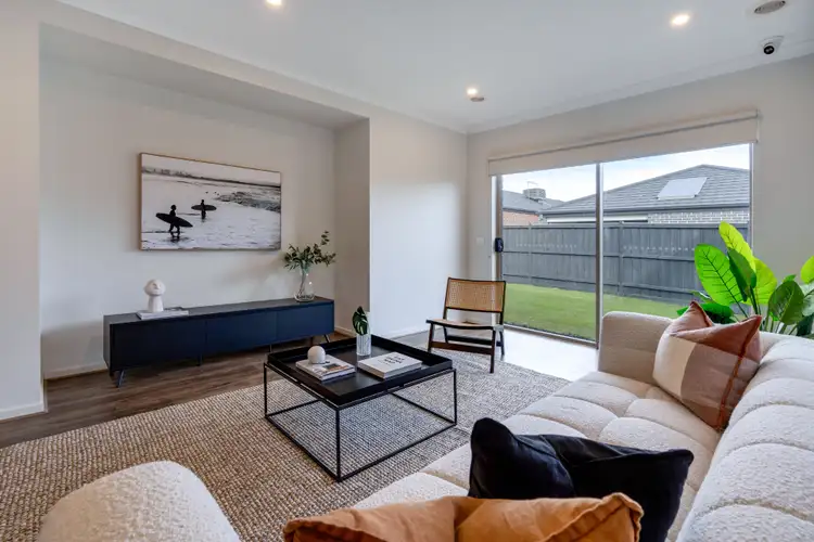 Fifth view of Homely house listing, 11 Farnsworth Street, Donnybrook VIC 3064