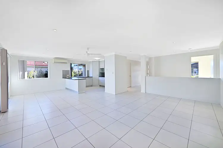 Fifth view of Homely house listing, 8 Tree Close, Thabeban QLD 4670