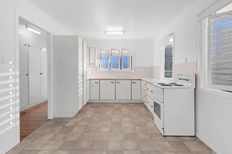 Fourth view of Homely house listing, 19 Kerr Street, Park Avenue QLD 4701