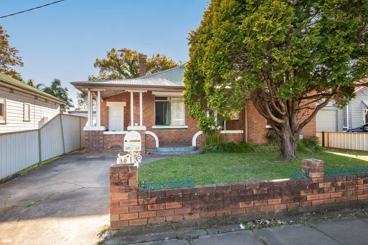 10 Macquarie Street, Mayfield NSW 2304