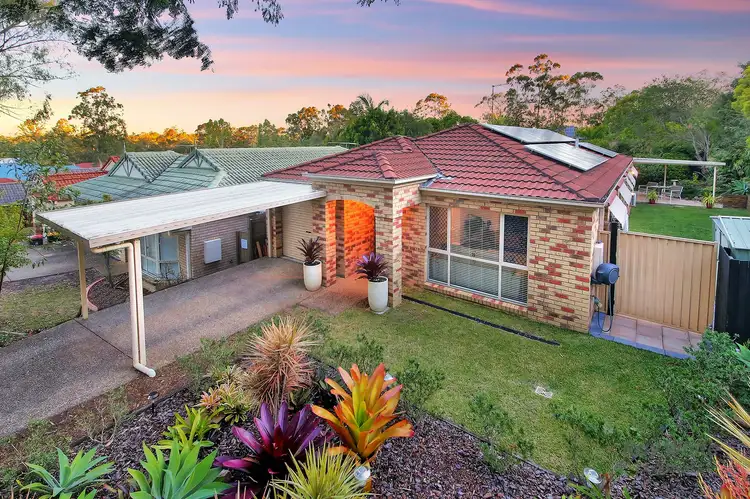 22 Paterson Place, Forest Lake QLD 4078