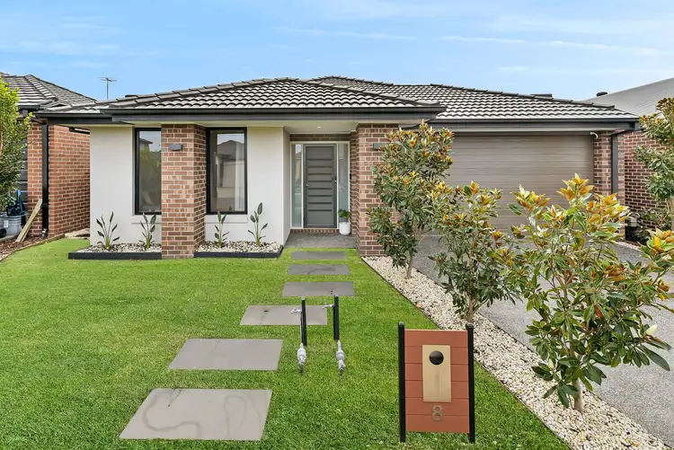 8 Alexine Street, Officer VIC 3809