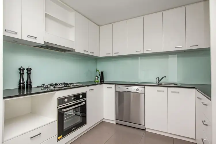 Fifth view of Homely apartment listing, 316/100 Plenty Road, Preston VIC 3072