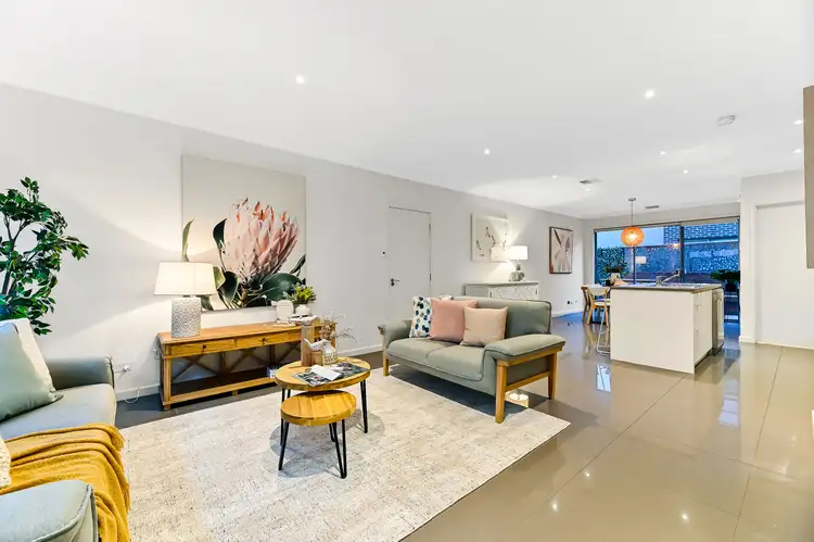 Second view of Homely townhouse listing, 6 Newlands Court, Mulgrave VIC 3170