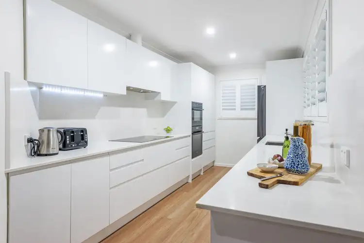 Sixth view of Homely house listing, 10 Seabrae Street, Steiglitz QLD 4207