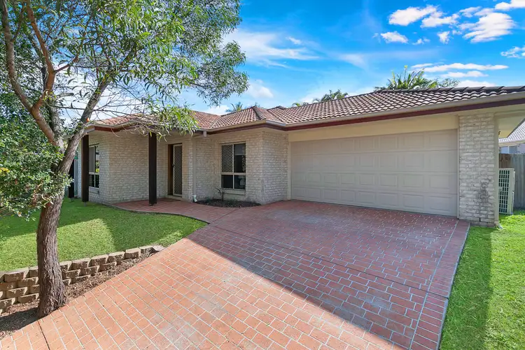 35 Snipe Street, Redland Bay QLD 4165