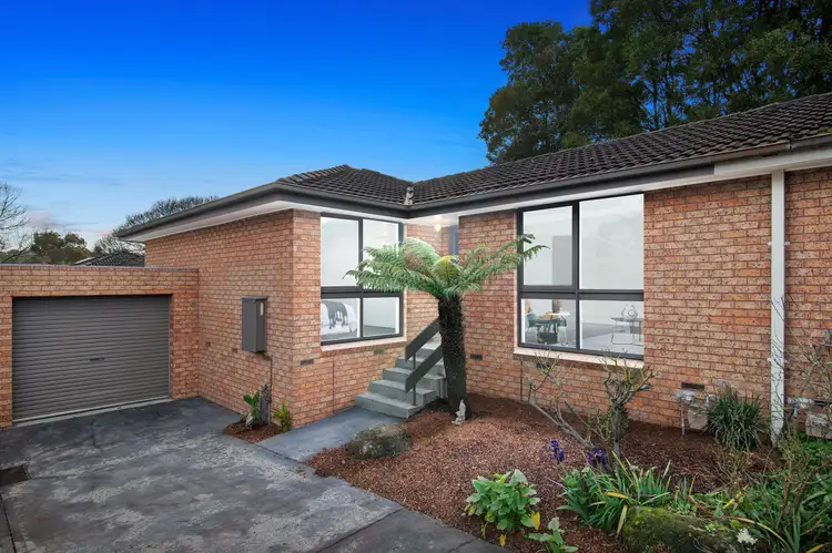 Main view of Homely unit listing, 4/294-298 Dorset Road, Croydon VIC 3136