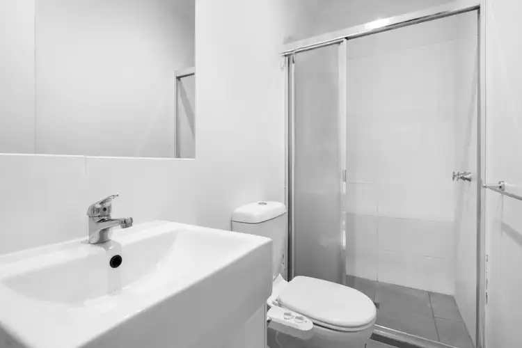 Sixth view of Homely unit listing, 4/1 Danin Street, Pascoe Vale VIC 3044